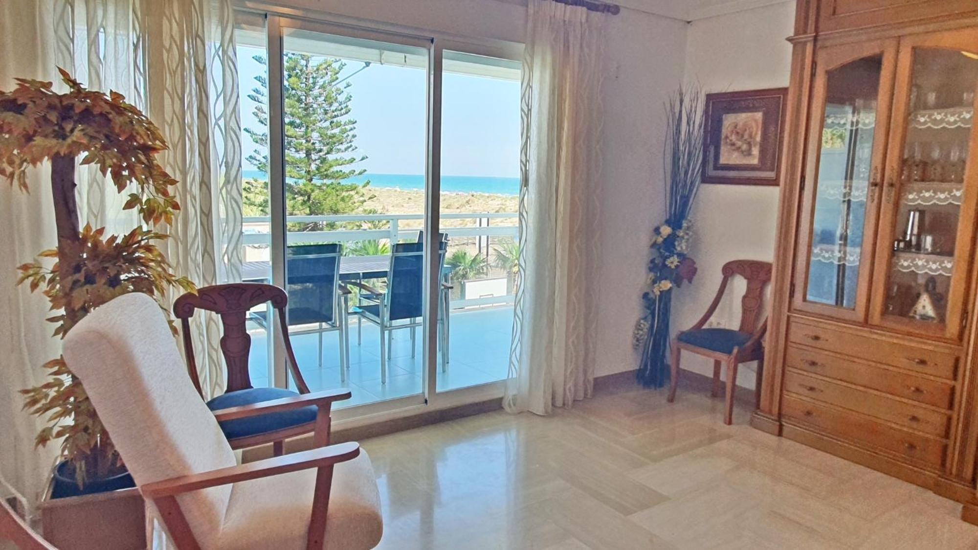 Aigua Blava Primera Linea - Alquiler Solo Familias Playa de Gandia Exteriör bild
