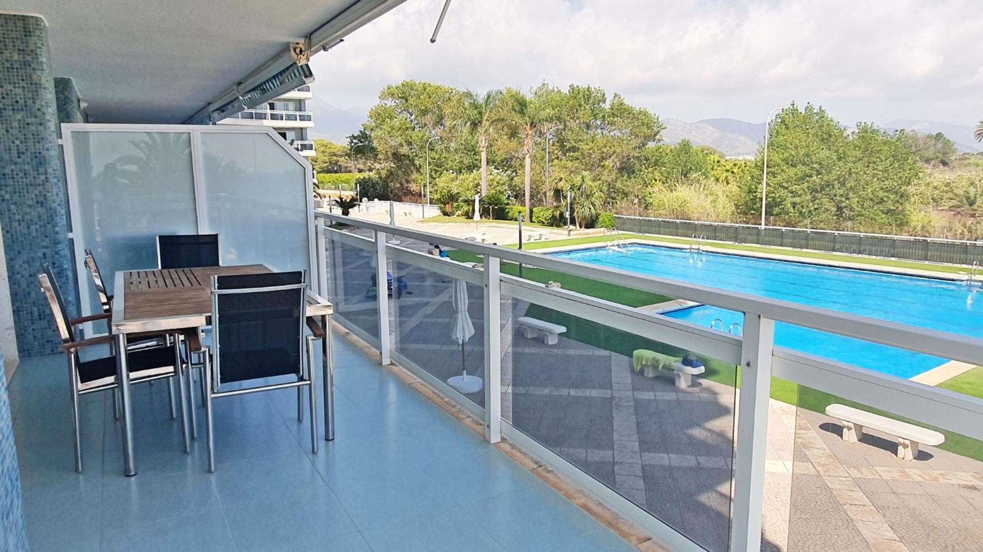 Aigua Blava Primera Linea - Alquiler Solo Familias Playa de Gandia Exteriör bild