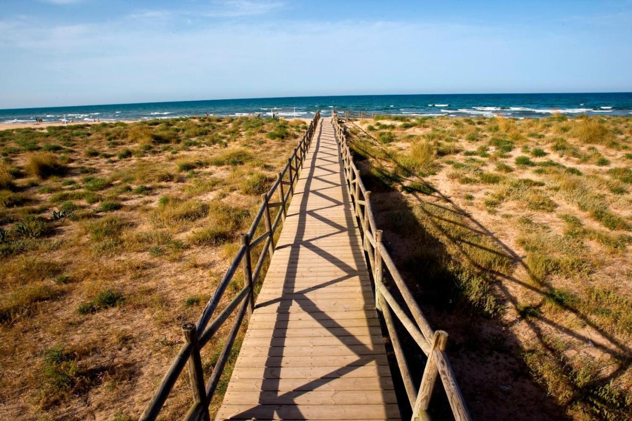 Aigua Blava Primera Linea - Alquiler Solo Familias Playa de Gandia Exteriör bild