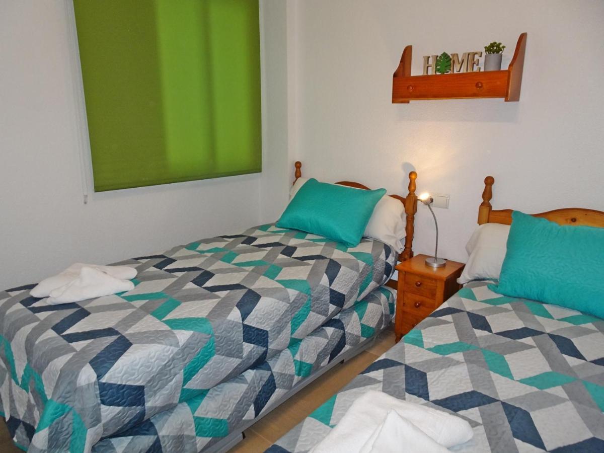 Aigua Blava Primera Linea - Alquiler Solo Familias Playa de Gandia Exteriör bild