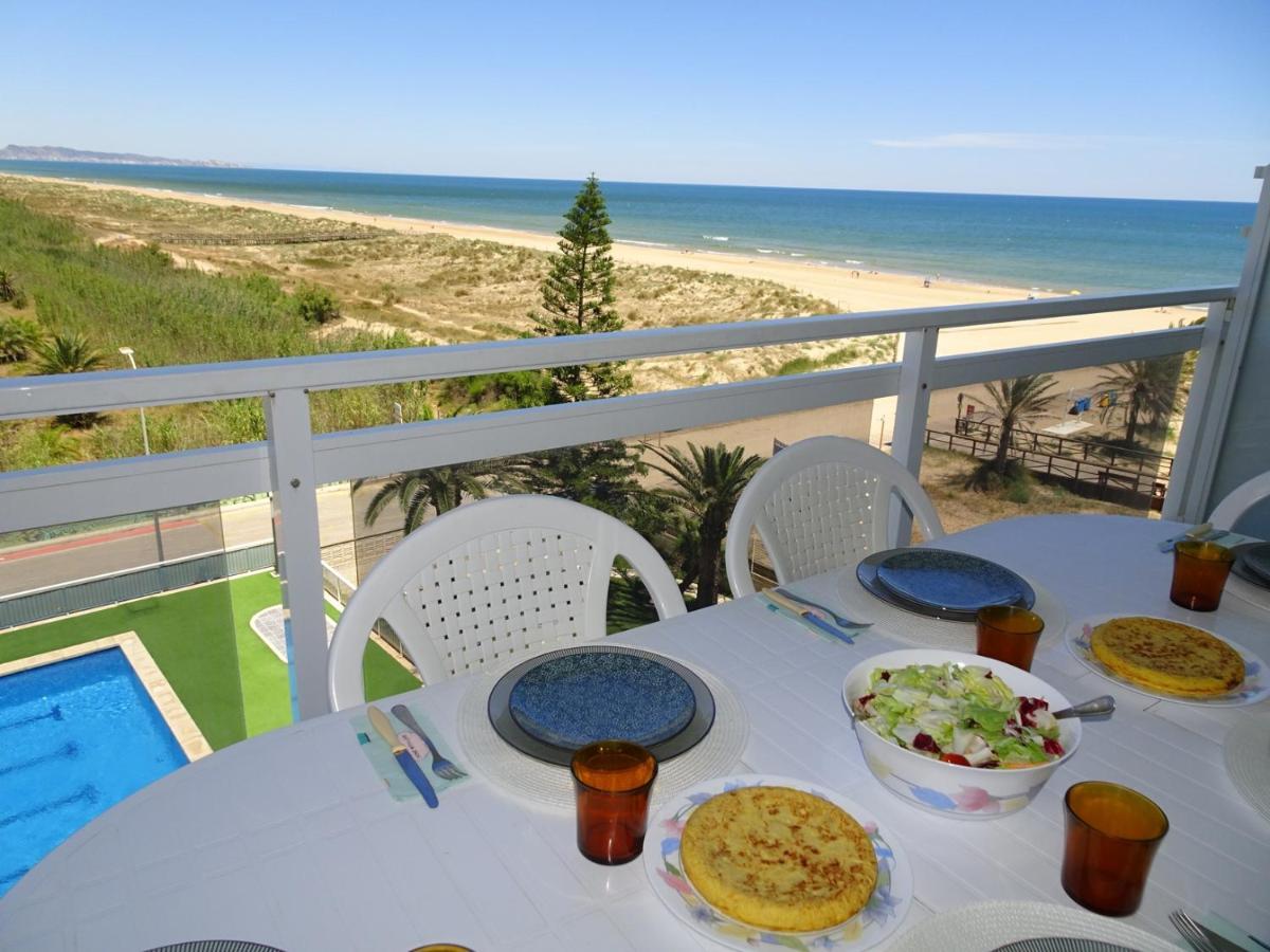 Aigua Blava Primera Linea - Alquiler Solo Familias Playa de Gandia Exteriör bild