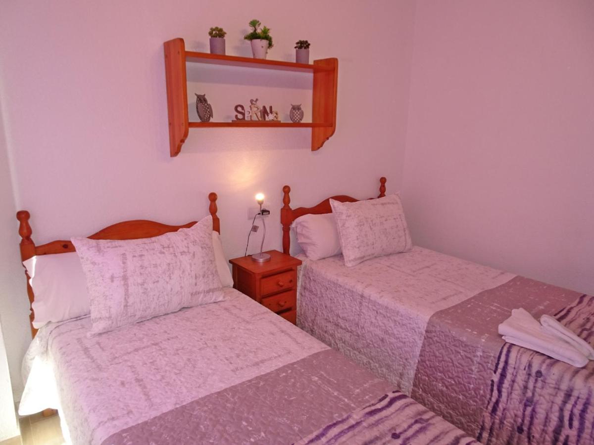 Aigua Blava Primera Linea - Alquiler Solo Familias Playa de Gandia Exteriör bild